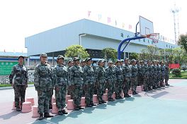 學校管理模式是什么樣的？