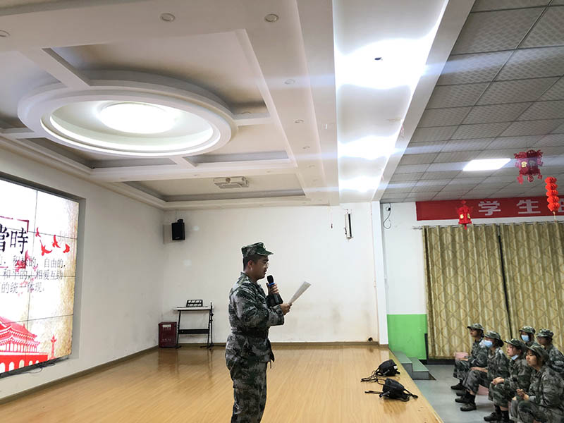 男孩子早戀，家長如何教育？