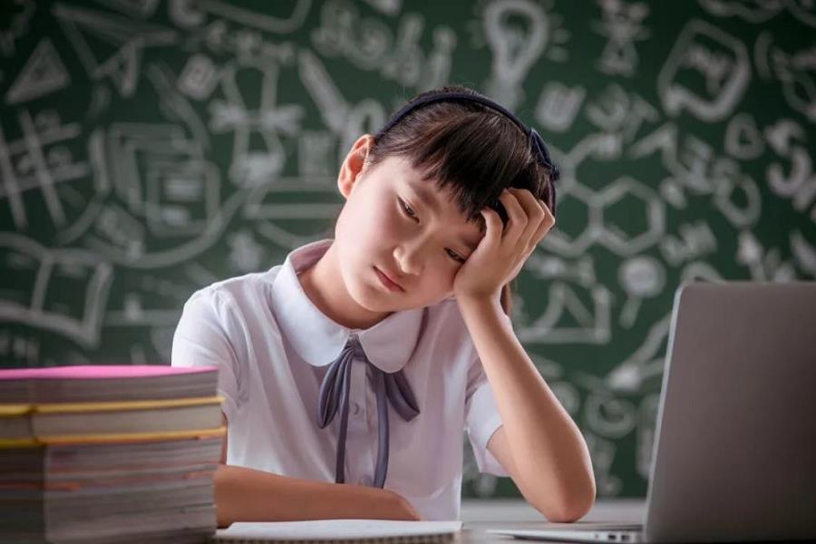馬上初三了孩子厭學了怎么辦(初三有點厭學