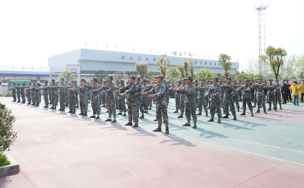 高中生突然厭學怎么辦(高中生迷茫厭學怎么