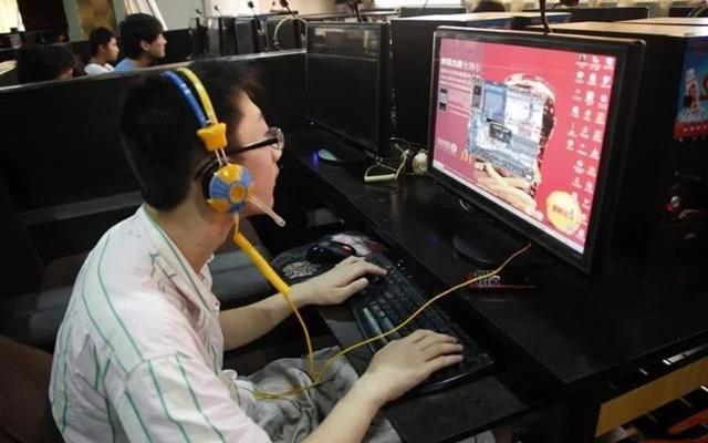 孩子和網癮孩子斗智斗勇？幫助網癮孩子的關鍵在于堵不如疏