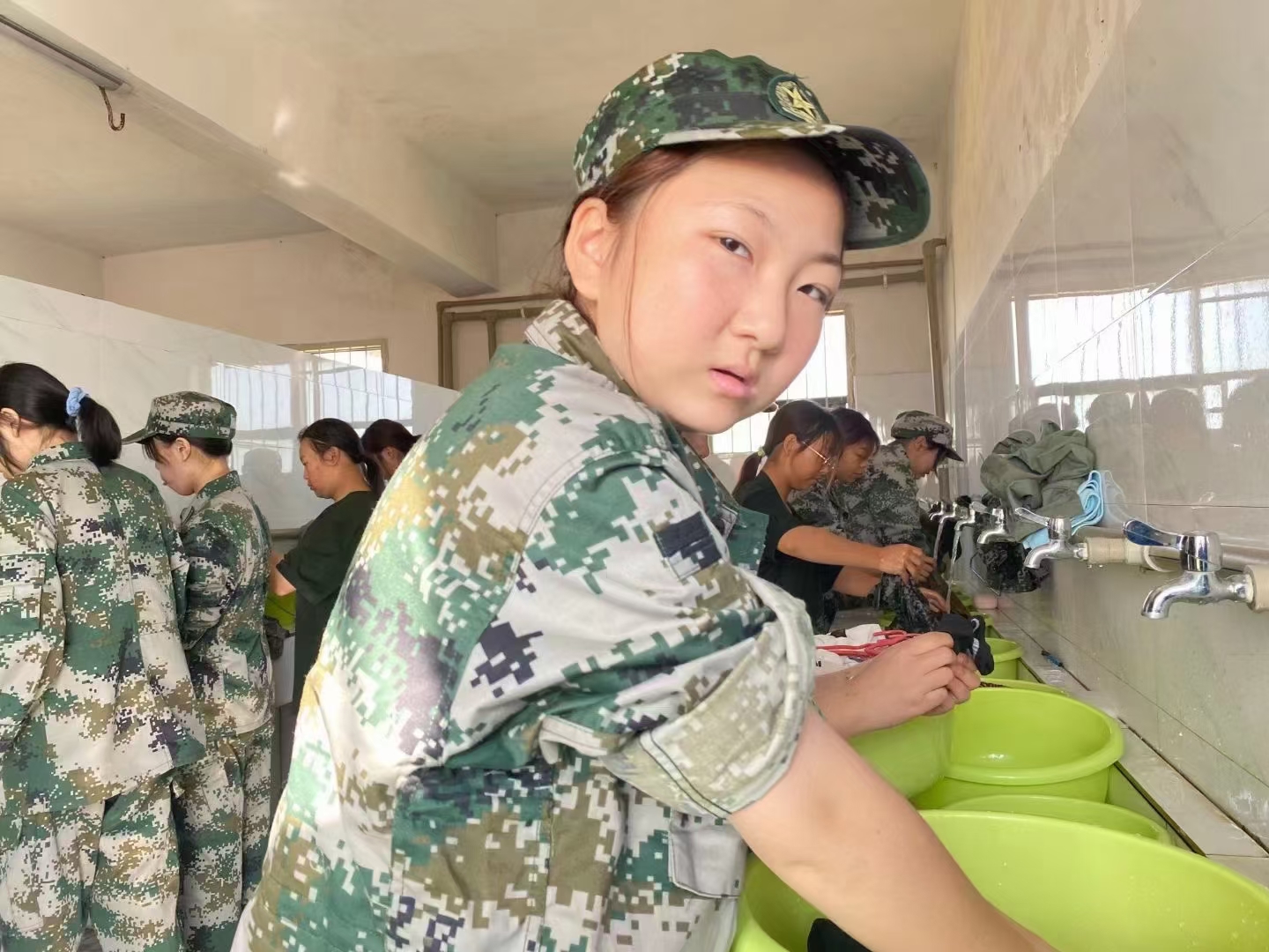青少年特訓學校：如何判斷孩子是否自卑？
