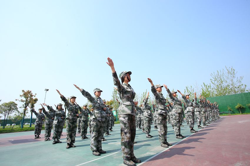 面對孩子厭學(xué)、叛逆，家長應(yīng)該如何教育才有效果？(圖1)