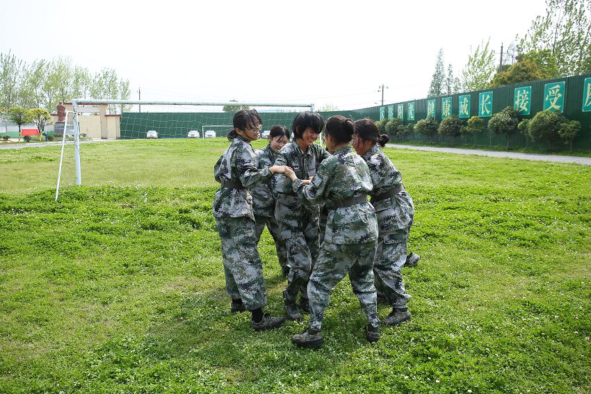 怎樣教育厭學的學生？家長教育孩子的時候要避免什么心態？