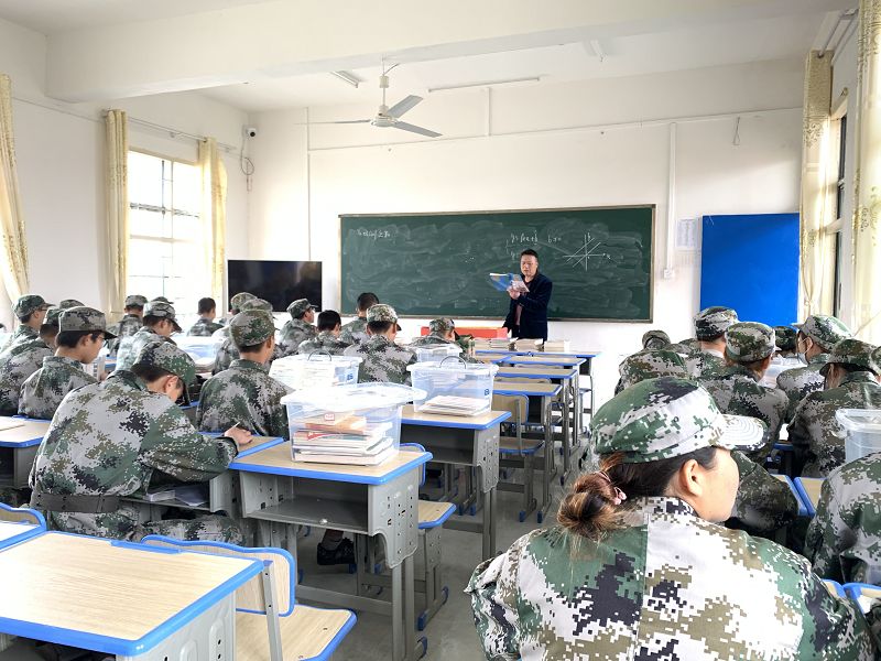 解決青春期厭學(xué)的方法有哪些？