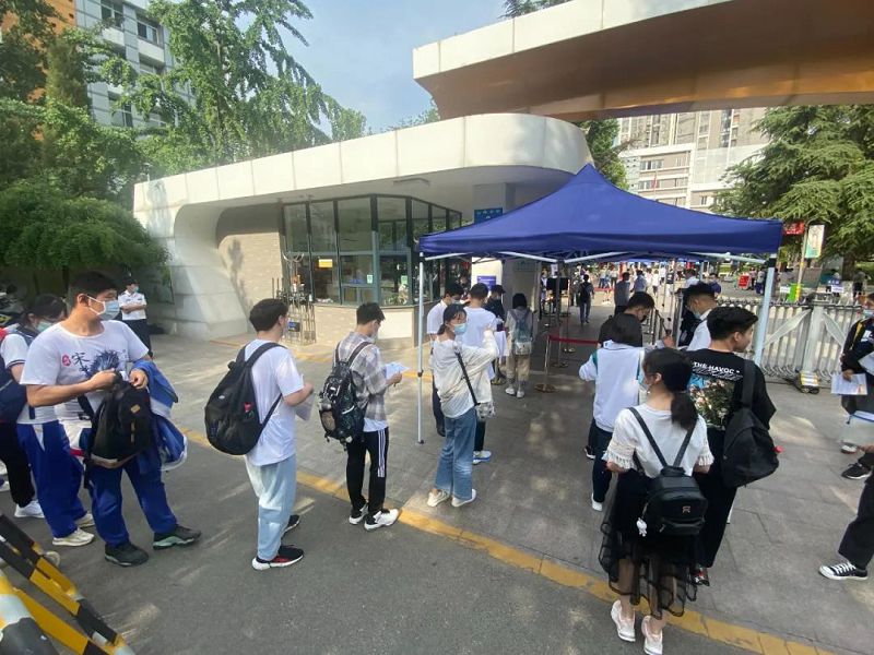 正苗啟德學(xué)校精心準(zhǔn)備，為高考考生保駕