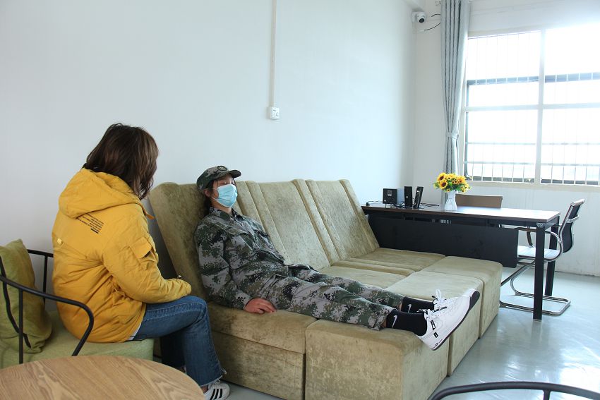 開展青少年心理健康教育應(yīng)該注意的問題