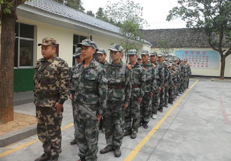 日常軍姿隊列訓練