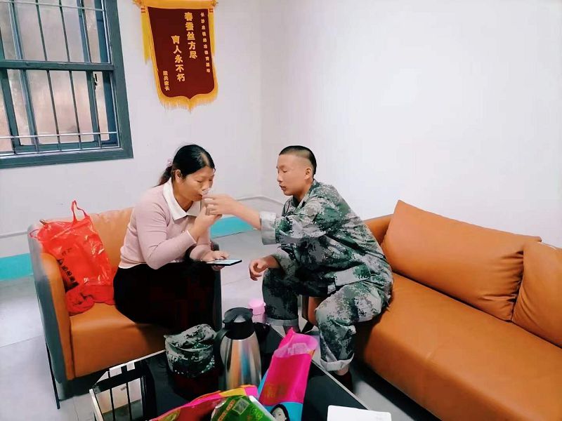 人間是一個溫暖的地方，需要我們用愛去化解(圖4)