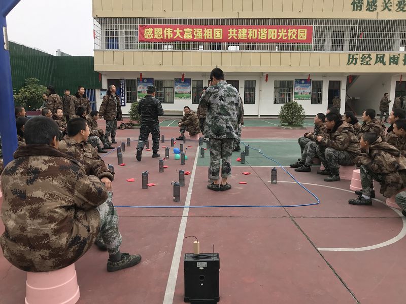 網絡是阻止青少年成長的最大問題