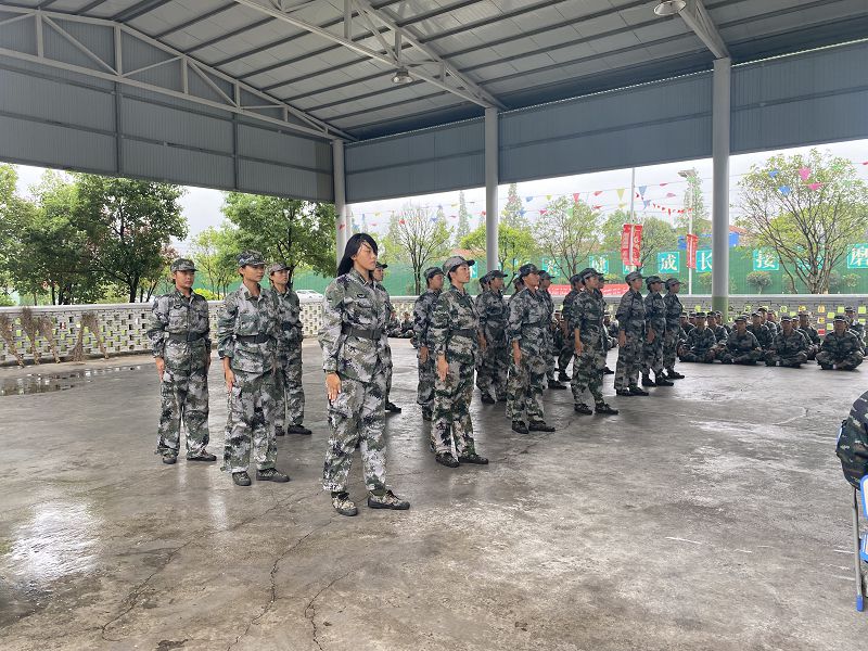孩子上初中了，家長教育孩子正確方法是什么？