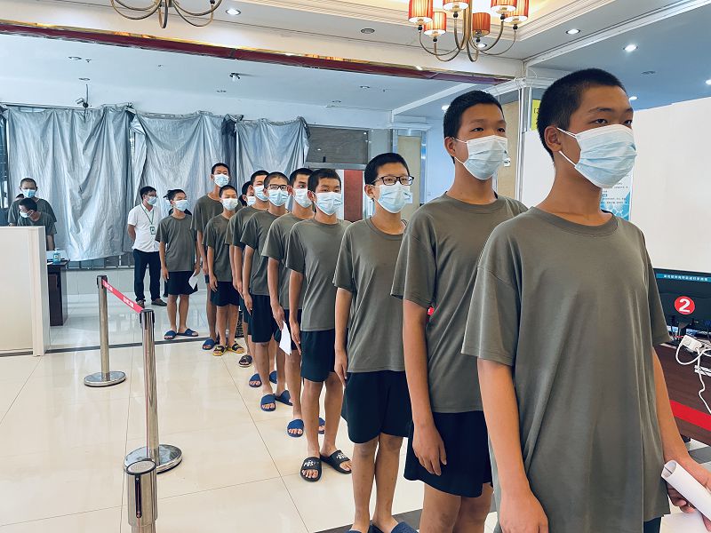 十六歲孩子青春期叛逆能夠找心理醫(yī)生嗎