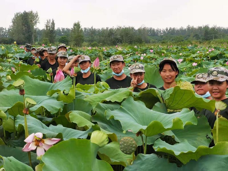 發現女兒早戀怎么教育孩子，早戀的危害居然有這么大