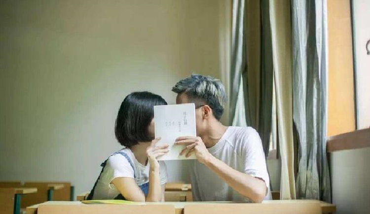 初三女生早戀，媽媽該怎么辦？