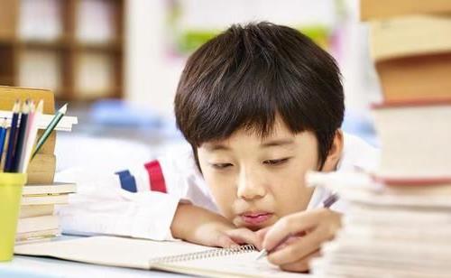 面臨孩子厭學，我們應如何喚醒孩子的學習興趣