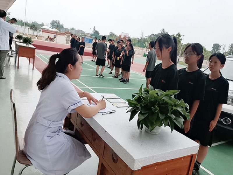 啟德叛逆孩子學校（湖北校區(qū)）每月常規(guī)體檢(圖2)